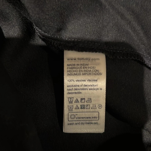 Tommy Hilfiger women’s dark  navy relaxed fit shirt blouse Sz M - Picture 12 of 16